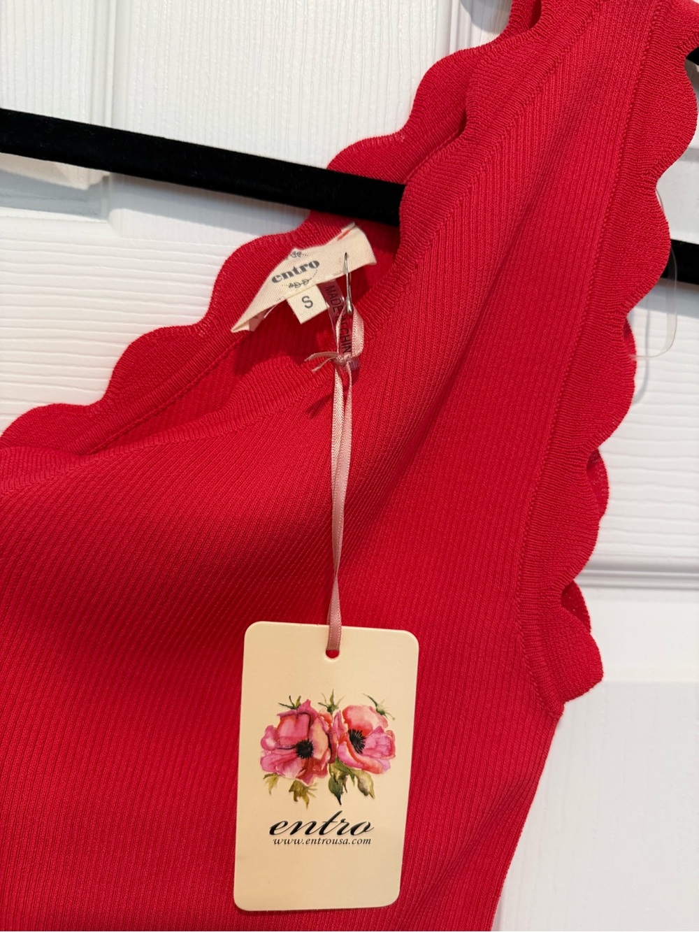 entro One-Shoulder Ribbed Tank Top - Light Red - Picture 4 of 9